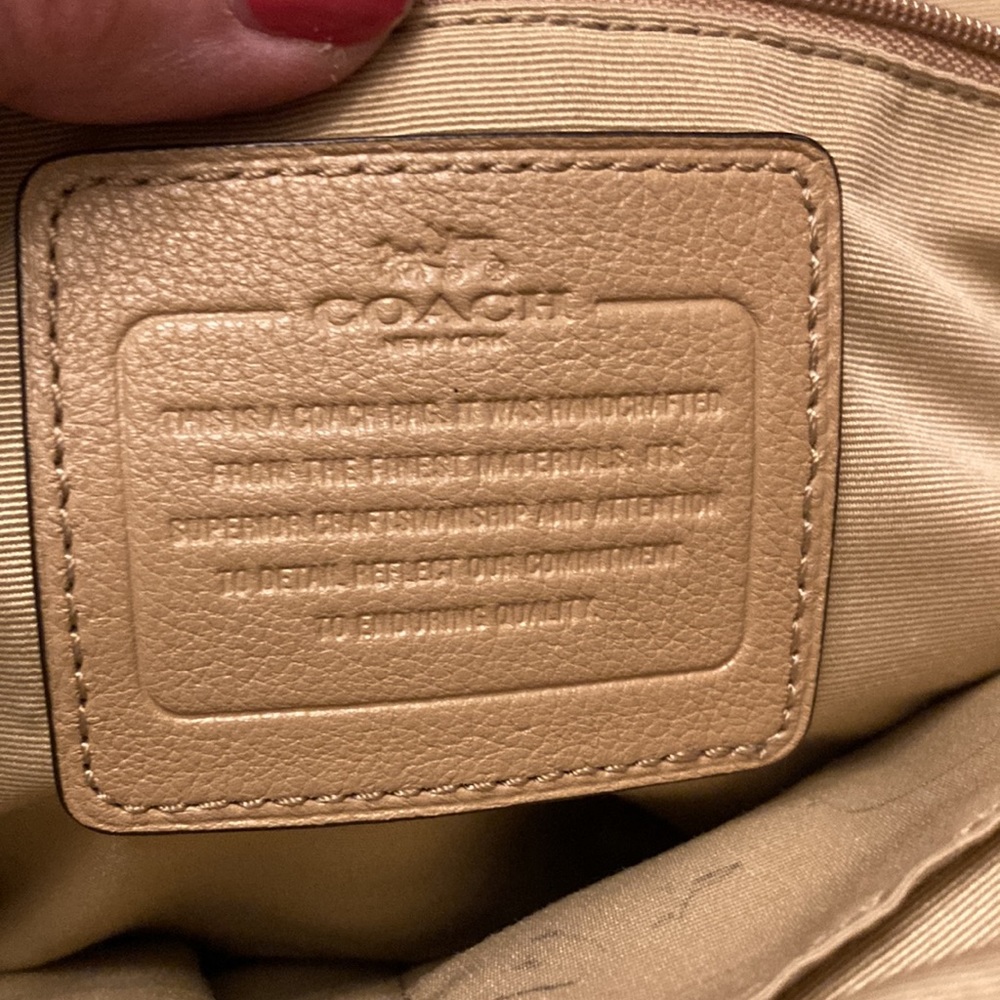 COACH CROSSBODY/SATCHEL. LIGHT TAN. BEIGE INTERIOR. Little ink marks/pocket. EUC - Picture 3 of 16